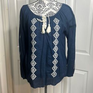 Lucky Brand Blue White Embroidered Lightweight Top Tassels M